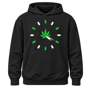 4:20 върху Худи