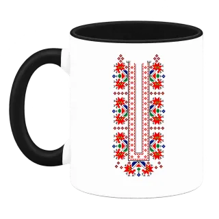 Българска шевица „Вертикална пазва“ върху Чаша