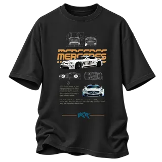 Mercedes AMG състезателен автомобил върху Овърсайз