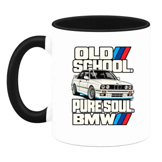 Old School BMW Pure Soul върху Чаша
